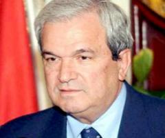 مصر اليوم - تأهيل 263 طالب في دورات الحاسب الآلي واللغة في جامعة سوهاج